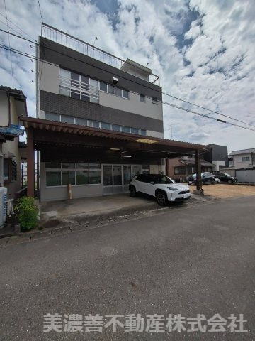 ６４８１２　岐阜市北一色7丁目作業場・倉庫・居宅の外観