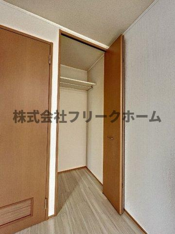三鷹市下連雀４丁目のアパートの収納