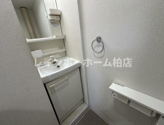 【仲介手数料：50％OFF】対象物件！の独立洗面台|朝の支度にも助かる、独立の洗髪洗面化粧台