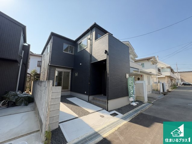 豊中市上野東　第1期　新築一戸建ての外観|安心の10年保証！外観を美しく保ち、雨水で汚れを落とします！気になることがありましたら、お気軽にお問い合わせください！