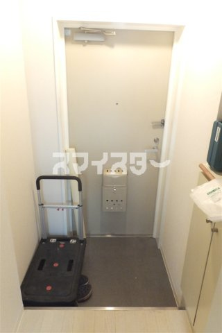 アーバンヒルズ高砂の玄関|※別部屋参考写真