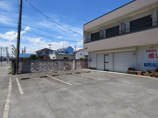 ヴィラ千倉の駐車場