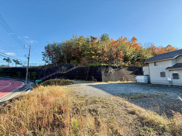 瀬戸市東松山町の売地の周辺