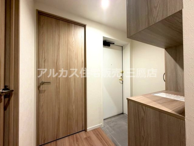 アールヴェール荻窪北の玄関