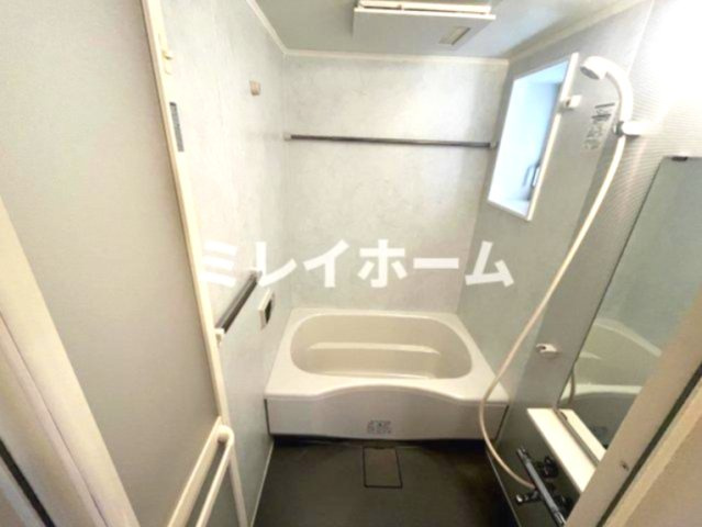 柳原池上マンションの浴室