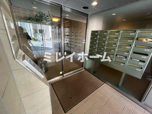 柳原池上マンションのロビー
