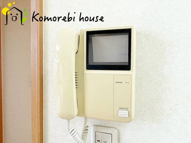 上尾市小泉　中古戸建の防犯設備|モニター付きインターホンです