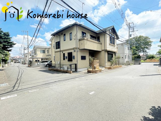 上尾市小泉　中古戸建の前面道路含む現地写真|前面道路含む現地写真です