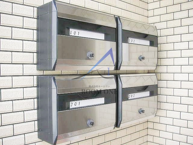 ドムスmaeda  のその他共用部分|集合ポストです。