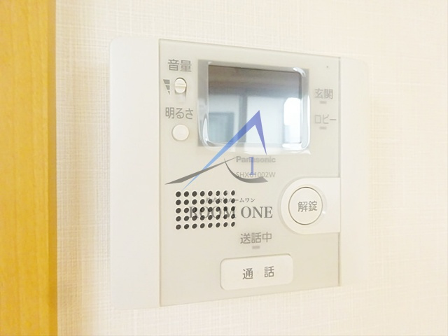 ドムスmaeda  のセキュリティ|モニター付きインターホンです。