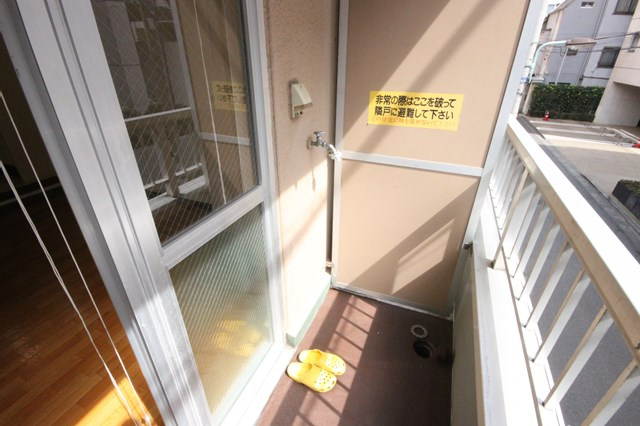 【バルコニー】