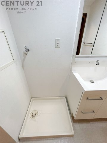 パワフルな吸引力で調理中の臭気等をしっかり処理してくれ、室内を快適に保ってくれます。