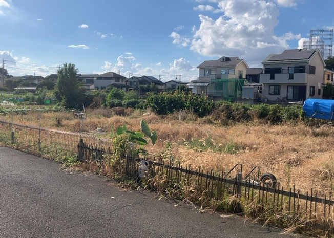 【展望】 | 土地の地勢が高台の場合、景色を綺麗にみることができ、景色にこだわってお家探ししている方におすすめです！また平坦地よりも風通しがいいというメリットがあります。デメリットもあるので是非現地でご確認下さい。