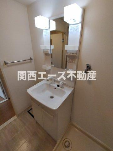 【独立洗面台】 | フローリッシュ北田