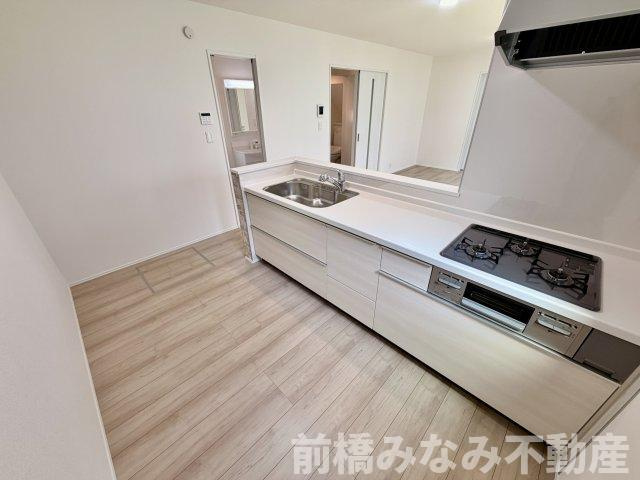 【新築】前橋市朝日が丘町　限定１棟　ハートフルタウン　新築建売のキッチン|使いやすいキッチンです