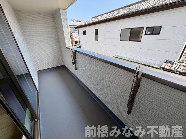 【新築】前橋市朝日が丘町　限定１棟　ハートフルタウン　新築建売のバルコニー|暖かな日差しのふりそそぐバルコニー