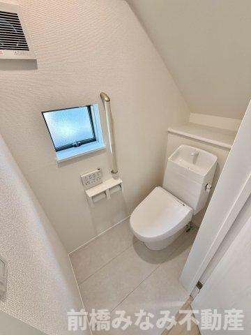 【新築】前橋市朝日が丘町　限定１棟　ハートフルタウン　新築建売のトイレ|清潔感のあるトイレです