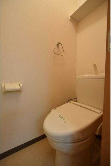 【トイレ】 | ピエ・デ・トロンシェ | 落ち着いたトイレです