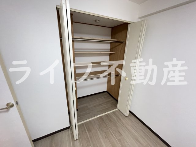 友井グレイスの収納|ちょっとした収納スペースも充実しています
