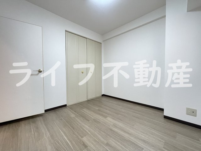 友井グレイスの居間・リビング|こちらの居間で趣味の時間をお楽しみください