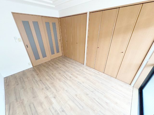 熊本市西区蓮台寺３丁目のアパートの内装|洋室