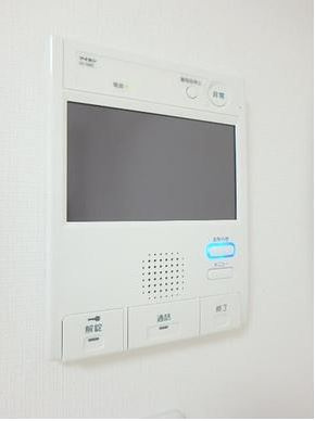 ガーラ・プレシャス神宮外苑の設備|モニタ付きインターホン