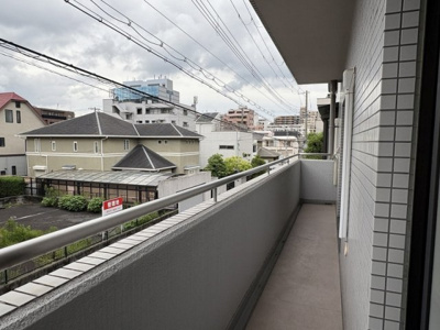 【バルコニー】 | ベルヴィ本山中町