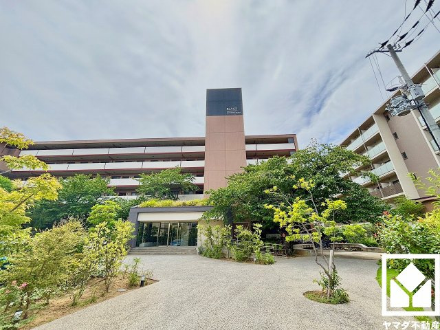 リアージュ西宮門戸厄神の外観|都市ガス対応。月々の光熱費などのランニングコストを低く抑えやすい点が魅力です。