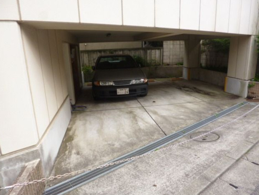 パークサイド相模大野の駐車場