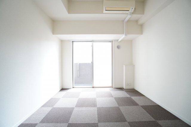 【洋室】 | SIDE One | ※同物件・同タイプの写真です。