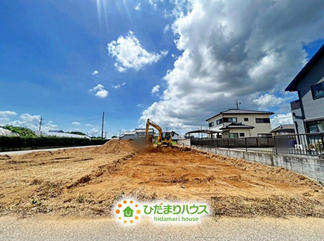 古河下辺見第８　新築一戸建て　01　リーブルガーデンの駐車場|2026/08/07　撮影