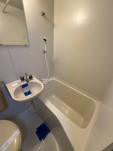 K-house横浜国大の浴室