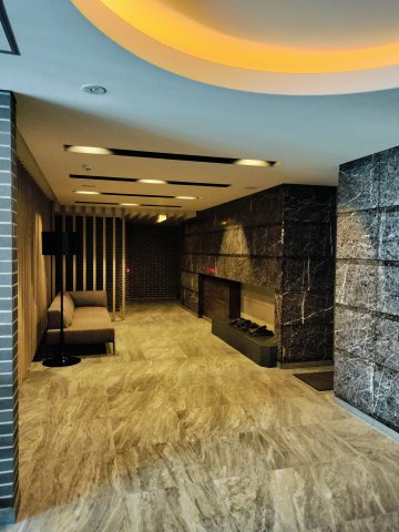 レーベン環状通東 THE RESIDENCEのその他共用部分|高級感のあるエントランス