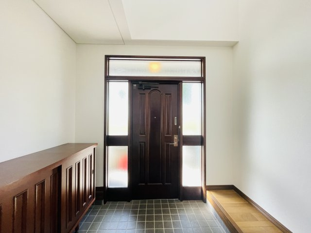 【玄関】 | 久喜市菖蒲町菖蒲　中古戸建
