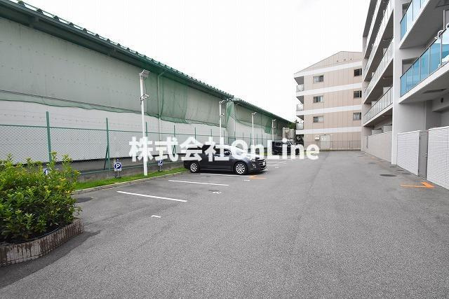 【駐車場】 | リラスクエア八尾宮町2