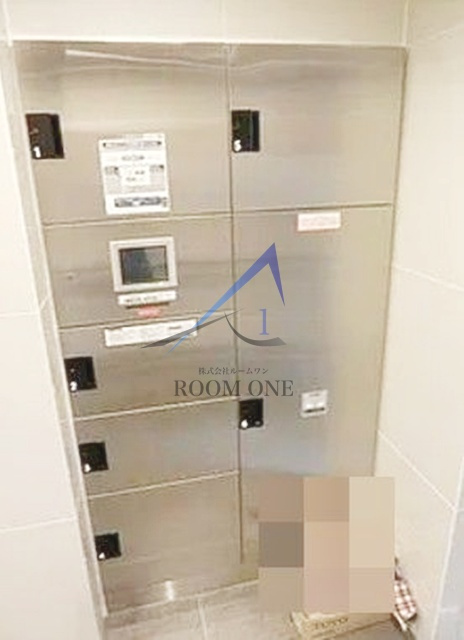 プレール・ドゥーク東中野のその他共用部分|宅配ボックスです。