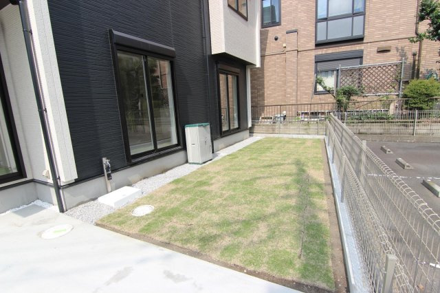 【庭】 | 厚木市妻田東　限定１棟　新築住宅