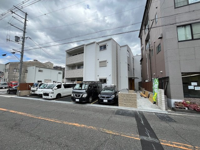 クリエオーレ菊水町の外観