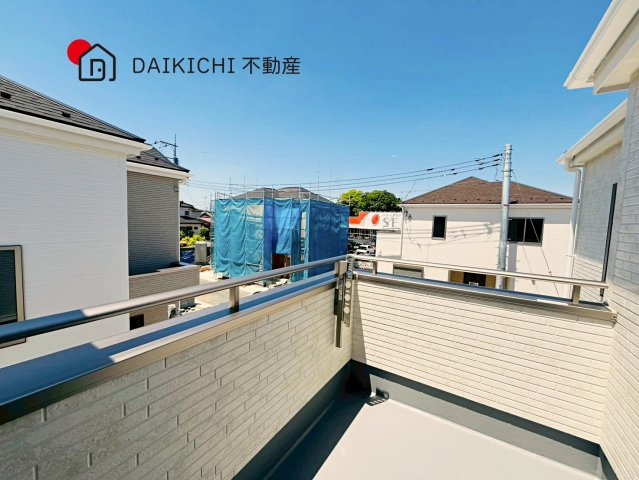 【バルコニー】 | 久喜市久喜東10期　GRAFARE　DESIGN　新築戸建　全13棟　1号棟