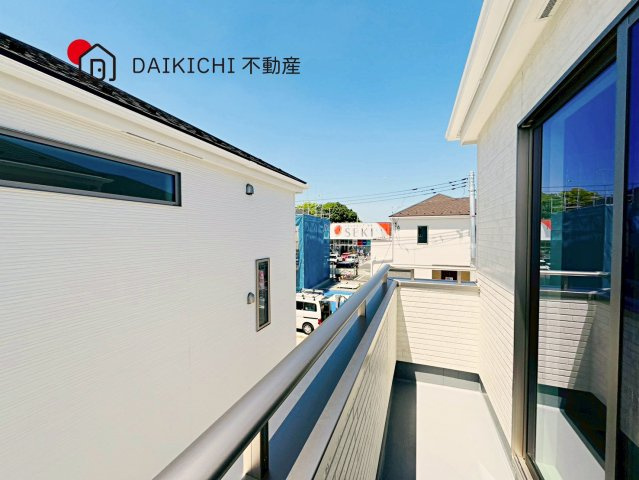 【バルコニー】 | 久喜市久喜東10期　GRAFARE　DESIGN　新築戸建　全13棟　1号棟