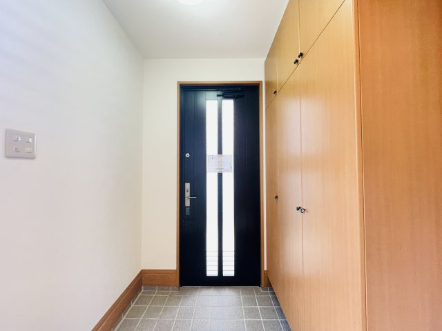 【玄関】 | 久喜市野久喜　中古戸建