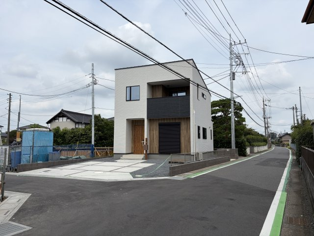 【前面道路含む現地写真】 | 久喜市吉羽第7期　ワイウッドコート　新築戸建　全6棟　3号棟