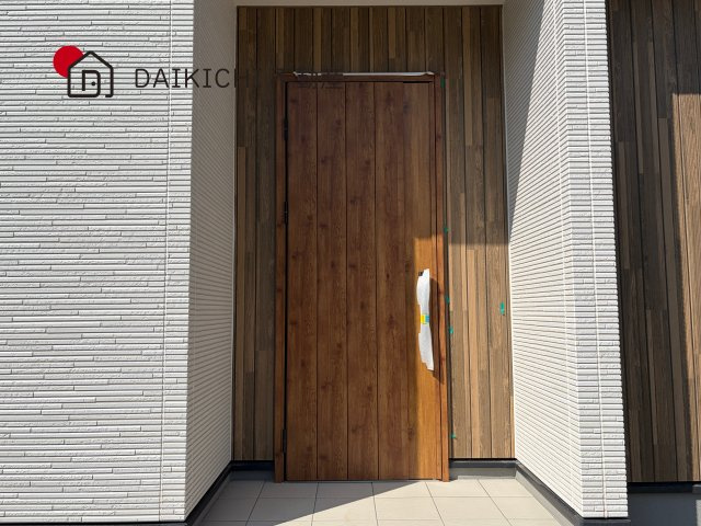 【玄関】 | 久喜市吉羽第7期　ワイウッドコート　新築戸建　全6棟　3号棟