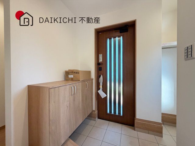 【玄関】 | 久喜市吉羽第7期　ワイウッドコート　新築戸建　全6棟　5号棟