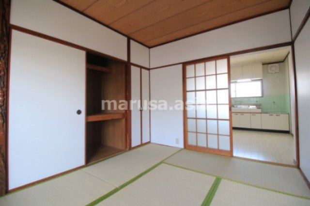 望洋マンションの和室