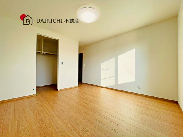 【寝室】 | 久喜市青葉第7期　ワイウッドコート　新築戸建　全3棟　2号棟