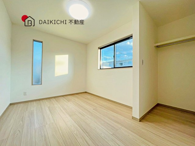 【洋室】 | 久喜市青葉第7期　ワイウッドコート　新築戸建　全3棟　3号棟