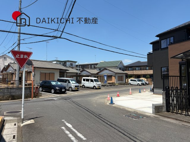 【前面道路含む現地写真】 | 久喜吉羽第5　新築戸建　全8棟　1号棟
