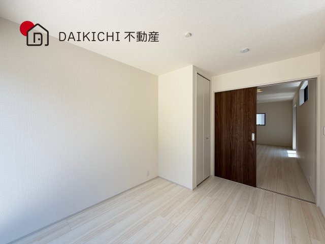 【洋室】 | 久喜吉羽第5　新築戸建　全8棟　4号棟