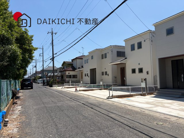 【前面道路含む現地写真】 | 久喜吉羽第5　新築戸建　全8棟　5号棟